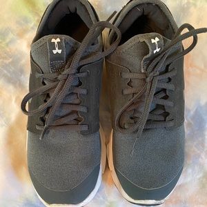 Women’s Under Armor Shoes 7.5